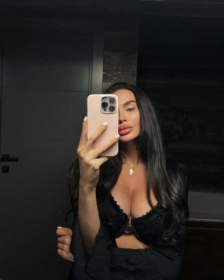 Эротические услуги сочной женщины легкого поведения — 8 952 347-39-96