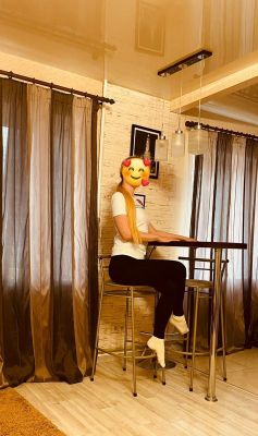 Ира — возбуждающий массаж в Волгограде