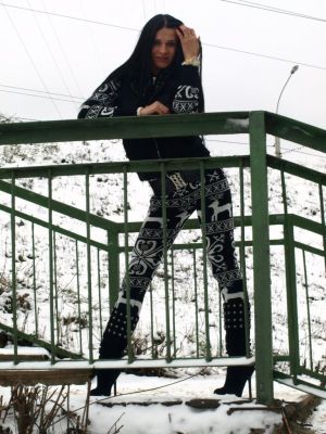 Кира - массаж с интимом от 2000 руб. в час