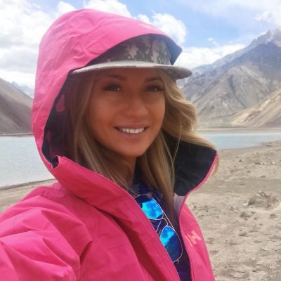 Anastasia - доступная индивидуалка