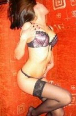 Снять девушку для секса от 2500 руб. в час (Милана, тел. 8 917 338-19-20)