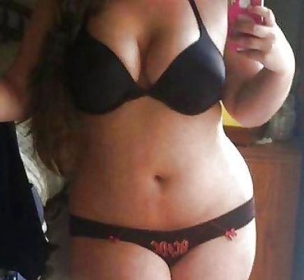 Мадина — проститутка с большой грудью