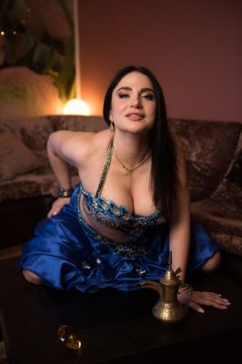 Ролевые игры  — проститутка студентка